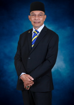 YAB Tuan Mohd Shukri Bin Ramli