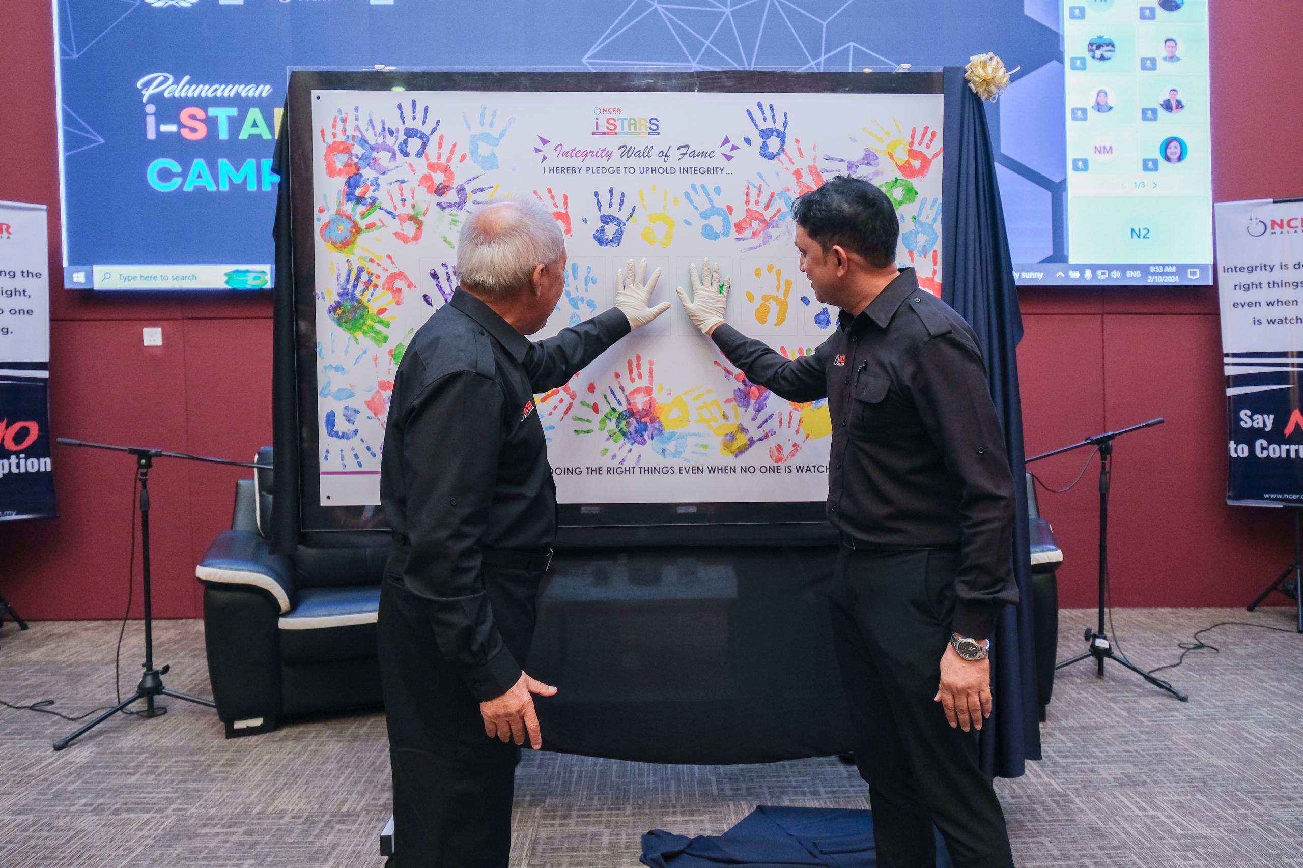 UNPLUGGED ETHICS, Voice of Integrity Person (VIP)