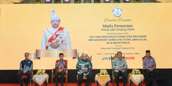Raja Perlis Rasmi Pembukaan Kilang Pembuatan Jabil Baharu di Chuping