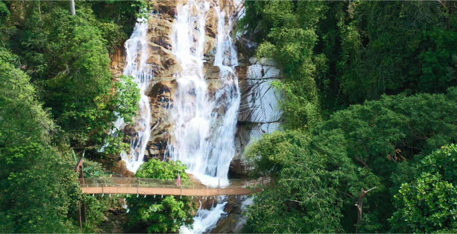 Taman Eko-Rimba Lata Kinjang waterfall